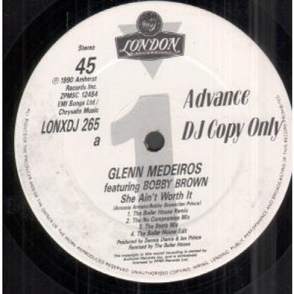 Bobby Brown, Glenn Medeiros - She Ain't Worth It