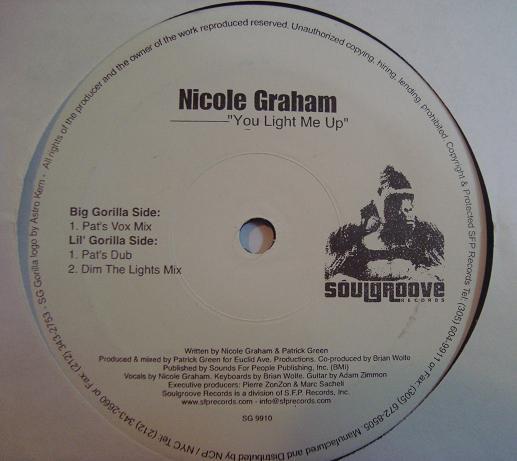 Nicole Graham - You Light Me Up