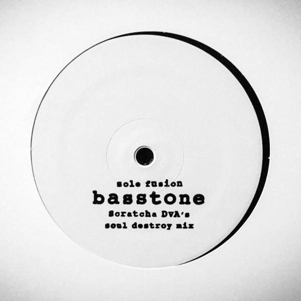 Sole Fusion, Singlewhitefemale - Basstone / Dub / Secret Garden
