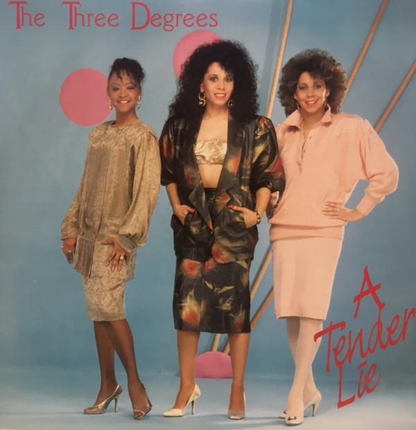 The Three Degrees - A Tender Lie